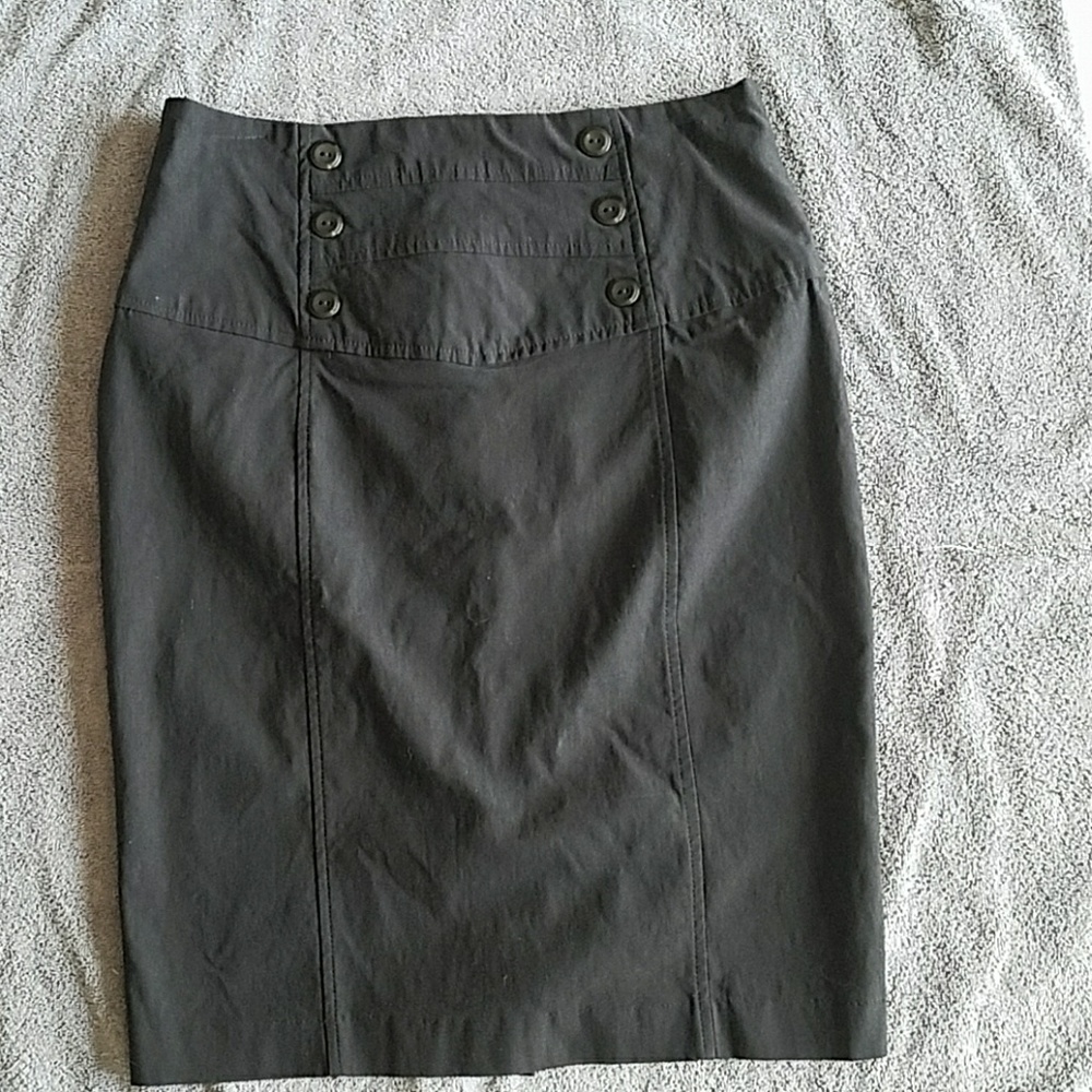 Black pencil skirt